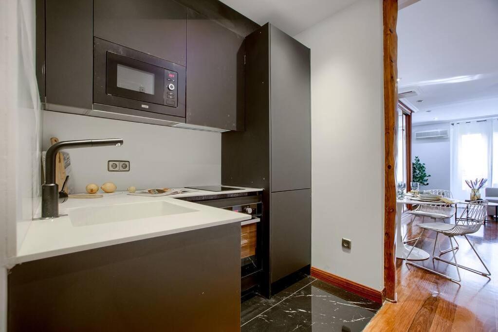 Great Flat In The Center Of Madrid-Comend-3-I Экстерьер фото