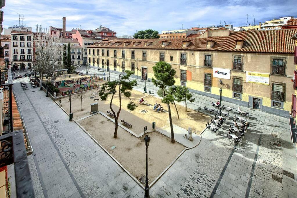 Great Flat In The Center Of Madrid-Comend-3-I Экстерьер фото